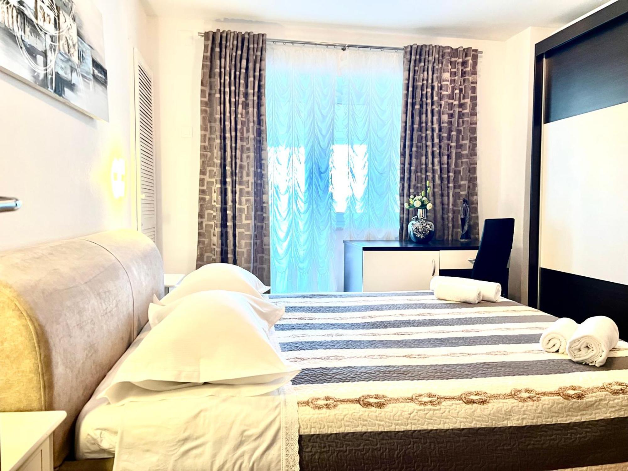 Holiday Resort Laura Задар Екстериор снимка